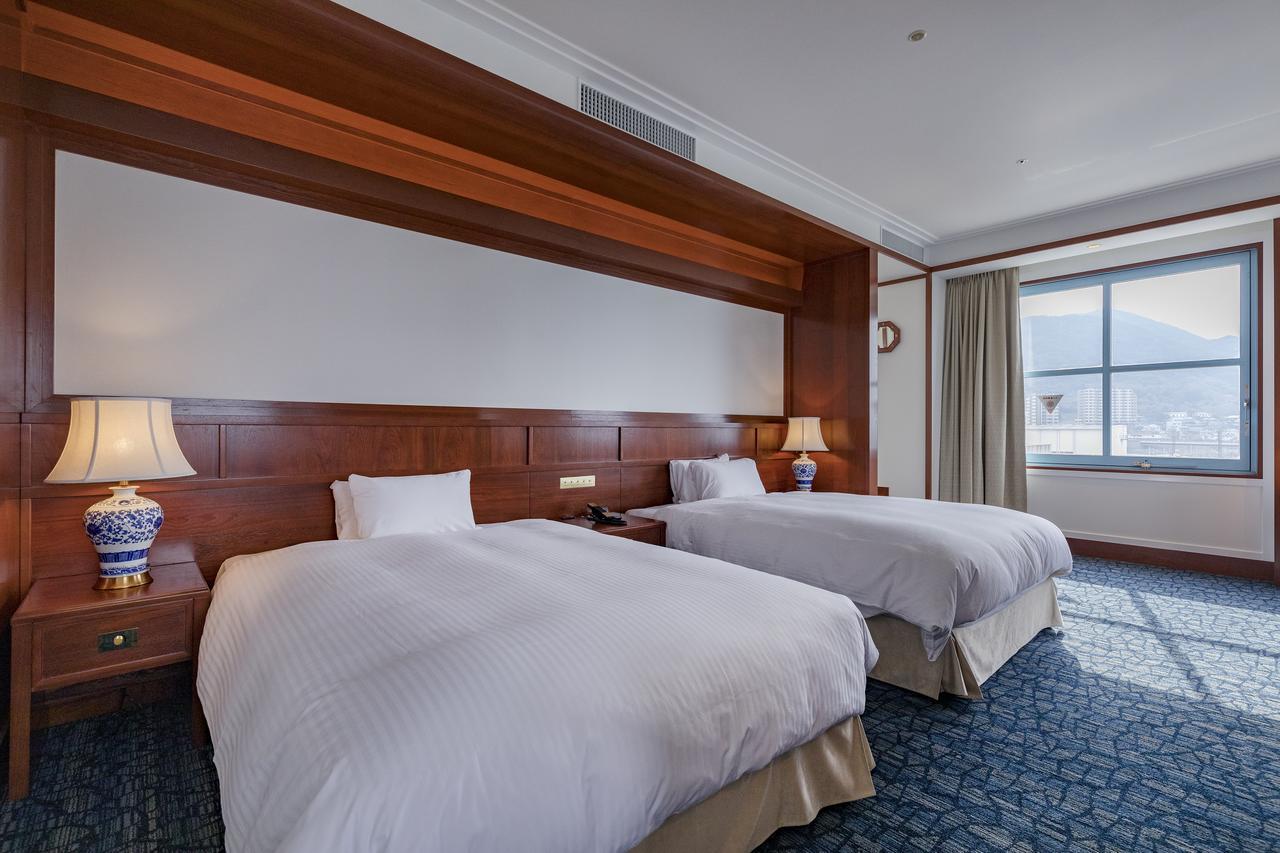 Premier Hotel Mojiko Kitakyushu Exterior photo